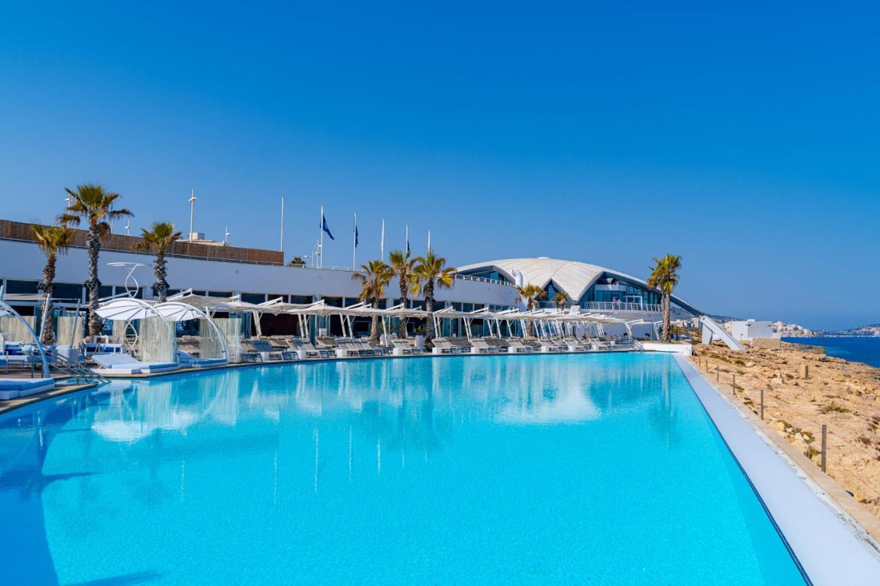 Coral Reef Apartments San Pawl il-Baħar Kültér fotó