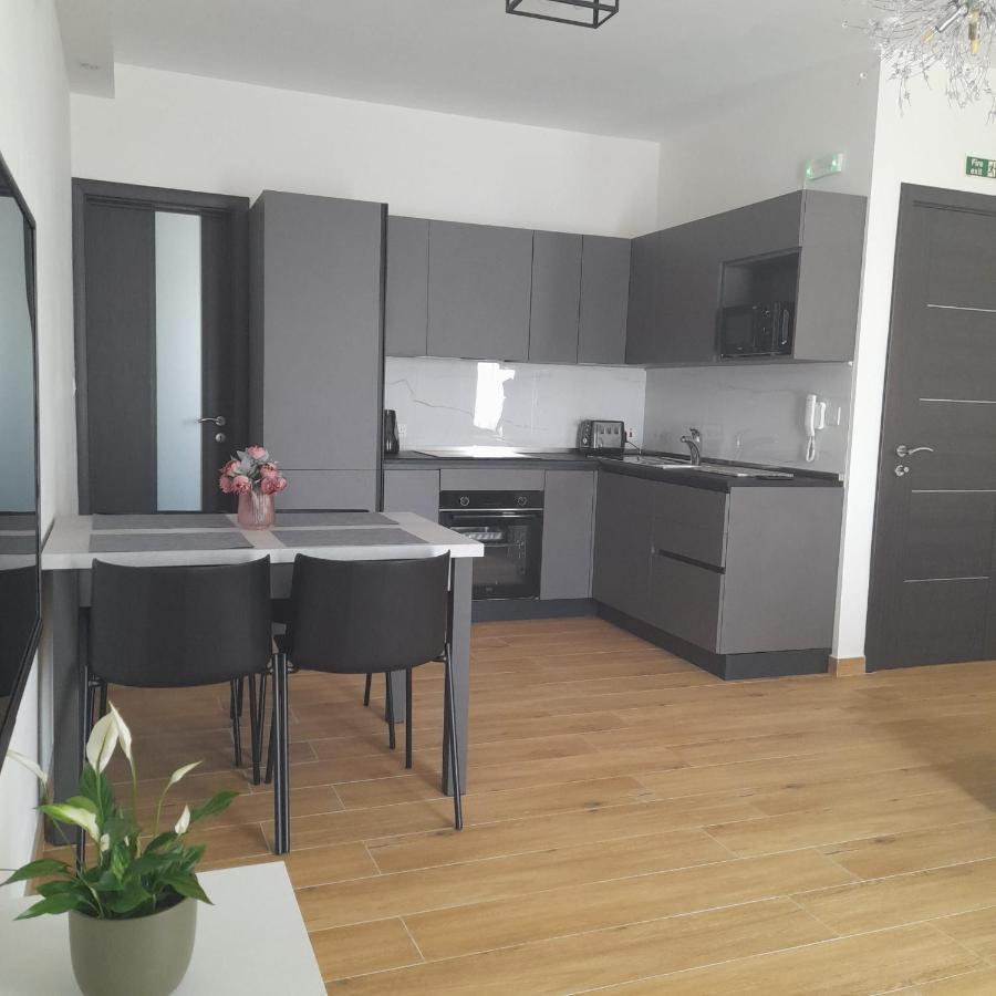 Coral Reef Apartments San Pawl il-Baħar Kültér fotó