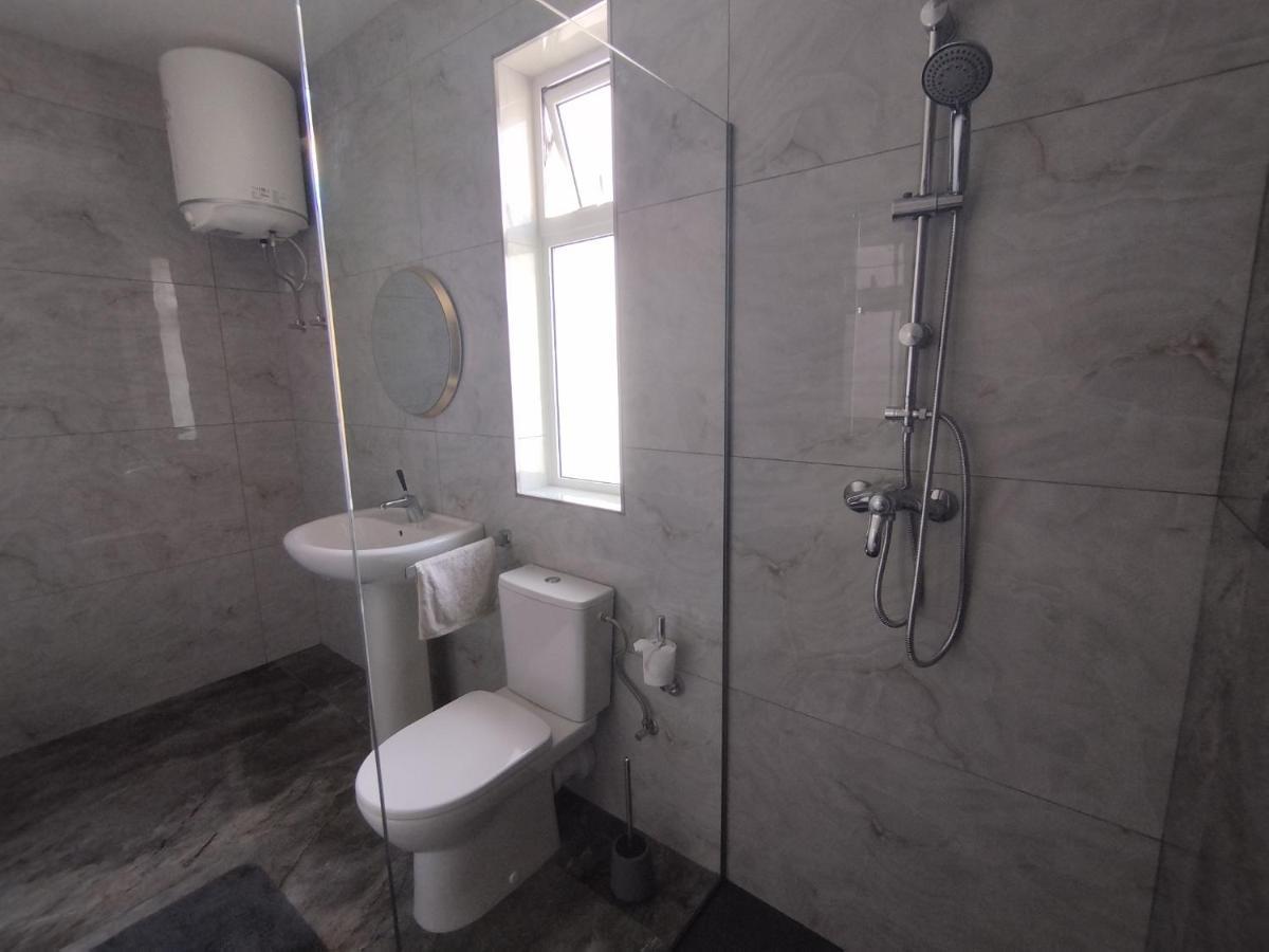 Coral Reef Apartments San Pawl il-Baħar Kültér fotó